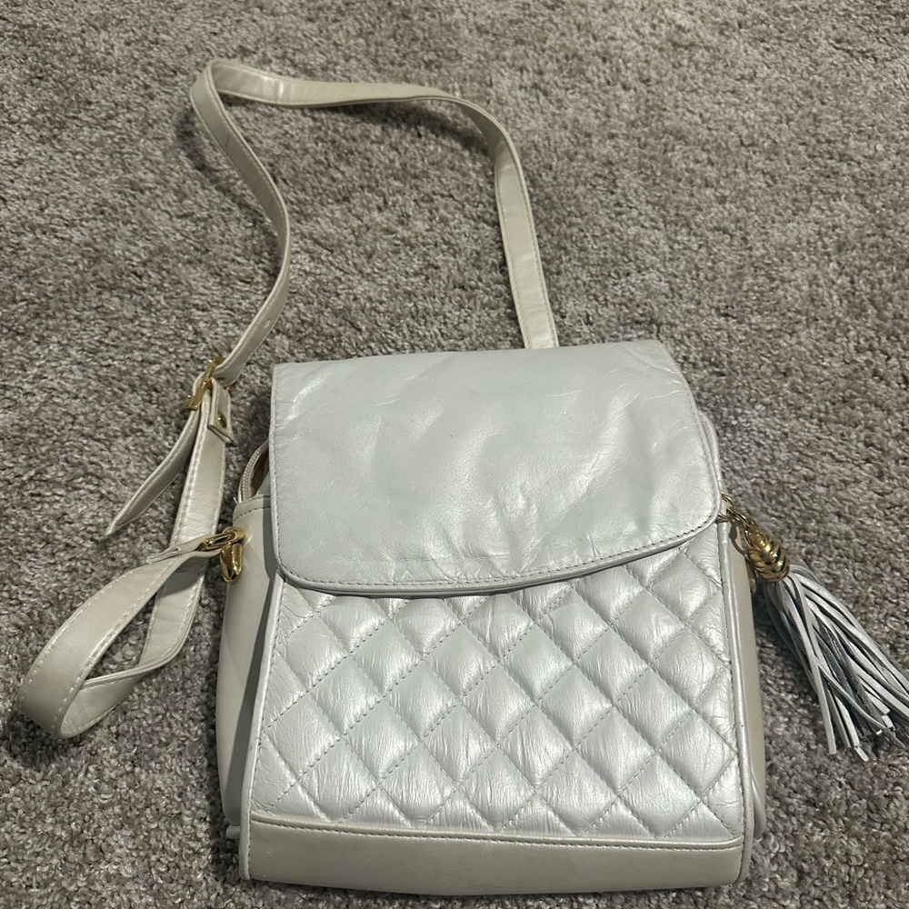 Elegant White Quilted leather Women's Bag